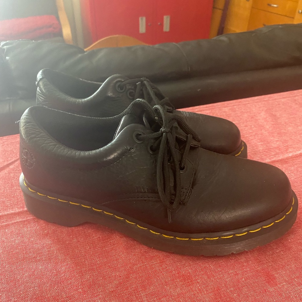 Dr. Marten, Boston, Oxford, men's 8, Slip Resistant EUC